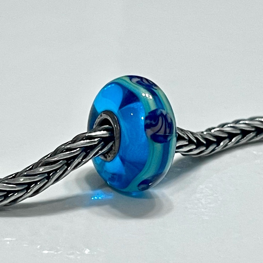 Authentic Trollbeads China Bead 10018